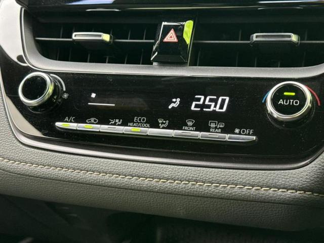 カローラツーリング ハイブリッドダブルバイビー 新品タイヤ/保証書/ディスプレイオーディオ+ナビ/トヨタセーフティセンス/車線逸脱防止支援システム/シート ハーフレザー/ヘッドランプ LED/Bluetooth接続/ETC 衝突被害軽減システム(28枚目)