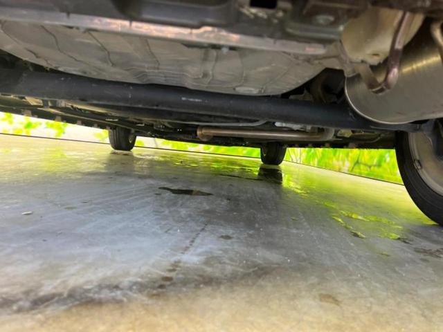 ソリオ ハイブリッドＭＸ　新品タイヤ／保証書／純正　ＨＤＤナビ／電動スライドドア／シートヒーター　前席／全方位モニター用カメラ／Ｂｌｕｅｔｏｏｔｈ接続／ＥＴＣ／ＥＢＤ付ＡＢＳ／横滑り防止装置／アイドリングストップ　全周囲カメラ（38枚目）