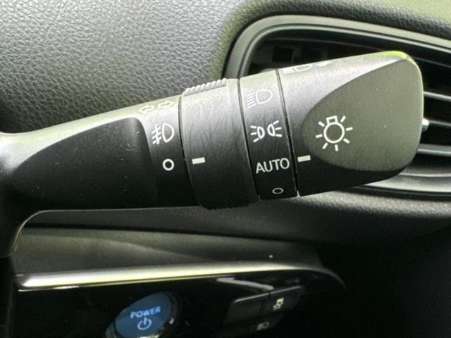 プリウス S 新品タイヤ/純正 SDナビ/トヨタセーフティセンス/車線逸脱防止支援システム/ヘッドランプ LED/Bluetooth接続/ETC/EBD付ABS/横滑り防止装置/アイドリングストップ バックカメラ(15枚目)