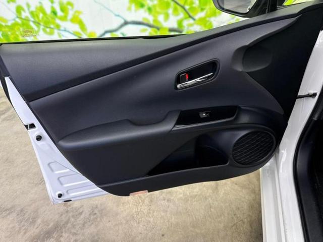 プリウス S 新品タイヤ/純正 SDナビ/トヨタセーフティセンス/車線逸脱防止支援システム/ヘッドランプ LED/Bluetooth接続/ETC/EBD付ABS/横滑り防止装置/アイドリングストップ バックカメラ(21枚目)