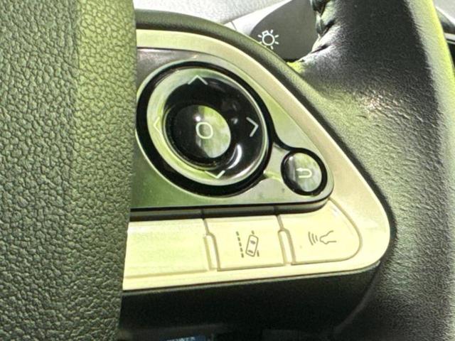 プリウス S 新品タイヤ/純正 SDナビ/トヨタセーフティセンス/車線逸脱防止支援システム/ヘッドランプ LED/Bluetooth接続/ETC/EBD付ABS/横滑り防止装置/アイドリングストップ バックカメラ(25枚目)