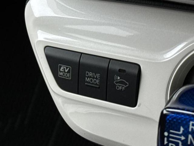 プリウス S 新品タイヤ/純正 SDナビ/トヨタセーフティセンス/車線逸脱防止支援システム/ヘッドランプ LED/Bluetooth接続/ETC/EBD付ABS/横滑り防止装置/アイドリングストップ バックカメラ(27枚目)