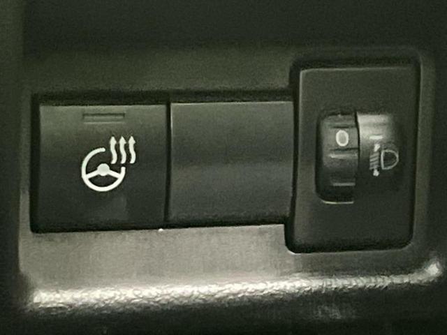 スペーシアカスタム ハイブリッドXSターボ 新品タイヤ/保証書/純正 9インチ SDナビ/セーフティサポート(スズキ)/両側電動スライドドア/シートヒーター/全方位モニター用カメラ/車線逸脱防止支援システム/シート ハーフレザー 全周囲カメラ(25枚目)