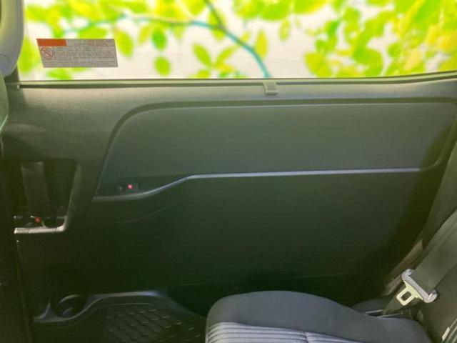 ヴォクシー ZSキラメキ 社外 8インチ SDナビ/フリップダウンモニター 社外 10.1インチ/両側電動スライドドア/ヘッドランプ LED/Bluetooth接続/ETC/EBD付ABS/横滑り防止装置 後席モニター(24枚目)