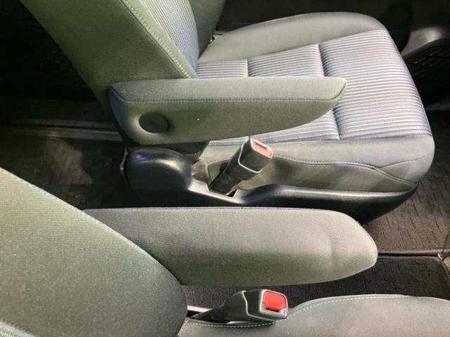 ヴォクシー ZSキラメキ 社外 8インチ SDナビ/フリップダウンモニター 社外 10.1インチ/両側電動スライドドア/ヘッドランプ LED/Bluetooth接続/ETC/EBD付ABS/横滑り防止装置 後席モニター(35枚目)