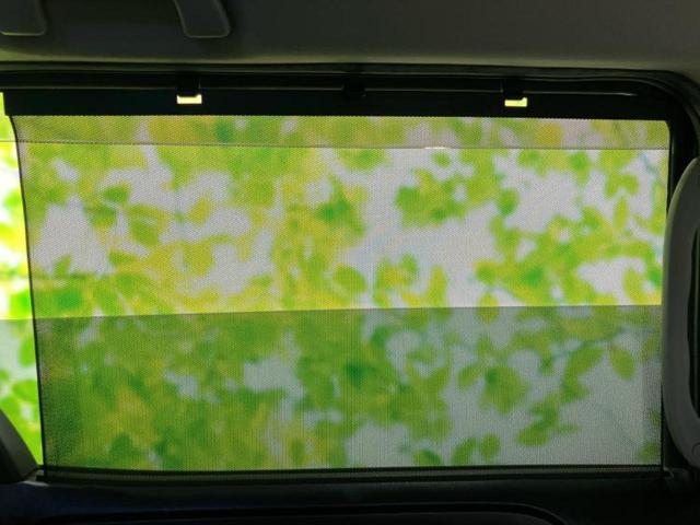 ヴォクシー ZSキラメキ 社外 8インチ SDナビ/フリップダウンモニター 社外 10.1インチ/両側電動スライドドア/ヘッドランプ LED/Bluetooth接続/ETC/EBD付ABS/横滑り防止装置 後席モニター(39枚目)