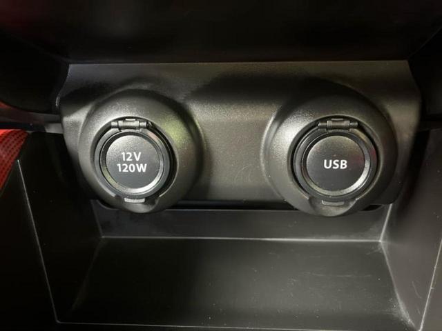 スイフトスポーツ スポーツ 保証書/純正 8インチ SDナビ/シートヒーター/全方位モニター/ヘッドランプ LED/USBジャック/Bluetooth接続/ETC/EBD付ABS/横滑り防止装置/バックモニター/フルセグTV(30枚目)