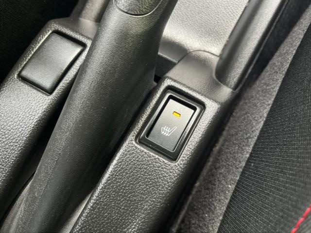 スイフトスポーツ スポーツ 保証書/純正 8インチ SDナビ/シートヒーター/全方位モニター/ヘッドランプ LED/USBジャック/Bluetooth接続/ETC/EBD付ABS/横滑り防止装置/バックモニター/フルセグTV(31枚目)