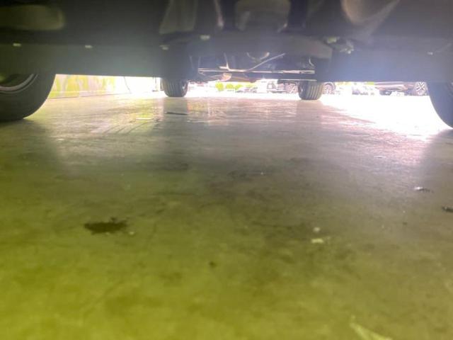 ヴォクシー ＺＳキラメキ３　新品タイヤ／純正エアロ／保証書／社外　９インチ　ＳＤナビ／トヨタセーフティセンス／両側電動スライドドア／車線逸脱防止支援システム／シート　ハーフレザー／ヘッドランプ　ＬＥＤ／Ｂｌｕｅｔｏｏｔｈ接続（38枚目）