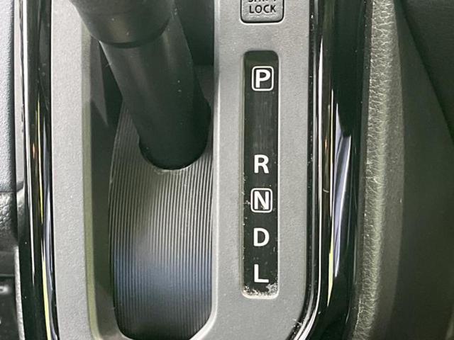 ソリオ ハイブリッドMZ 新品タイヤ/保証書/純正 9インチ SDナビ/デュアルカメラブレーキサポート(スズキ)/両側電動スライドドア/シートヒーター 前席/全方位モニター用カメラ/車線逸脱防止支援システム 全周囲カメラ(17枚目)