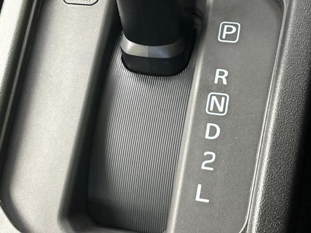 ジムニーシエラ ４ＷＤ　ＪＣ　保証書／セーフティサポート（スズキ）／シートヒーター／車線逸脱防止支援システム／ヘッドランプ　ＬＥＤ／ＥＢＤ付ＡＢＳ／横滑り防止装置／アイドリングストップ／クルーズコントロール／エアバッグ　運転席（13枚目）