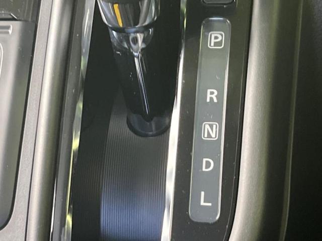 スペーシアギア ハイブリッドXZ 保証書/純正 9インチ メモリーナビ/セーフティサポート(スズキ)/両側電動スライドドア/シートヒーター 前席/全方位モニター/車線逸脱防止支援システム/パーキングアシスト バックガイド 全周囲カメラ(18枚目)