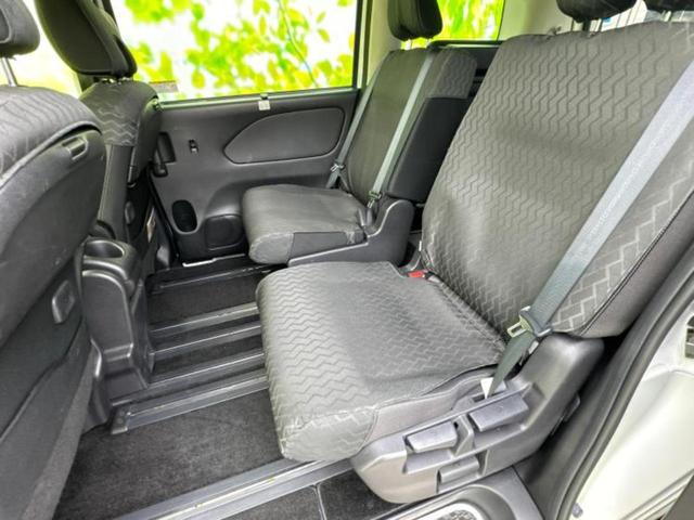 ＷＥＣＡＲＳでは各商談席に大型モニターをご用意しております！見やすい大画面でゆったりと全国の在庫をご覧いただけます！是非ご来店お待ちしております！