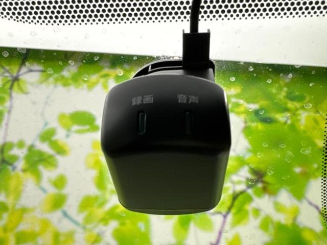 ＷＥＣＡＲＳでは登録（届出）済未使用車や走行距離１万ｋｍ未満の在庫車も多数ご用意しております！状態は良いものが良いけど、新車は高いな・・・そんなお客様にオススメです！