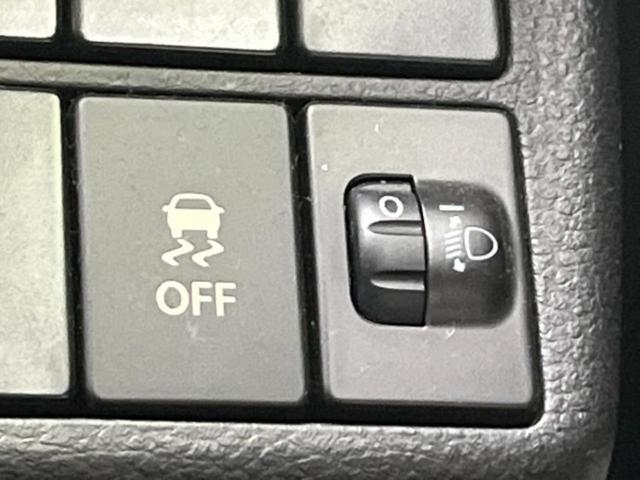 アルト F 新品タイヤ/保証書/EBD付ABS/横滑り防止装置/禁煙車/エアバッグ 運転席/エアバッグ 助手席/パワーウインドウ/キーレスエントリー/パワーステアリング/マニュアルエアコン(14枚目)