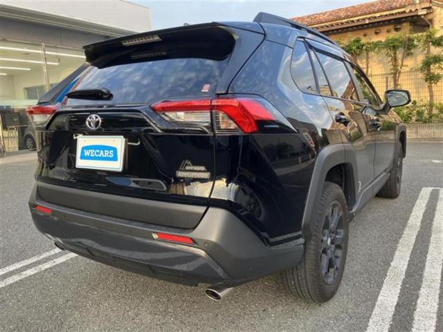 ＲＡＶ４ ４ＷＤアドベンチャーオフロードパッケージ　ディスプレイオーディオ／衝突安全装置／パノラミックビューモニター／車線逸脱防止支援システム／シート　合皮／電動バックドア／ヘッドランプ　ＬＥＤ／Ｂｌｕｅｔｏｏｔｈ接続／ＥＴＣ／ＥＢＤ付ＡＢＳ　４ＷＤ（3枚目）