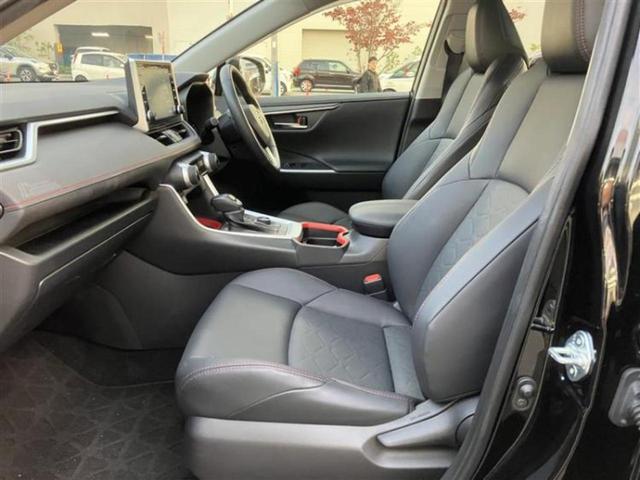 ＲＡＶ４ ４ＷＤアドベンチャーオフロードパッケージ　ディスプレイオーディオ／衝突安全装置／パノラミックビューモニター／車線逸脱防止支援システム／シート　合皮／電動バックドア／ヘッドランプ　ＬＥＤ／Ｂｌｕｅｔｏｏｔｈ接続／ＥＴＣ／ＥＢＤ付ＡＢＳ　４ＷＤ（5枚目）