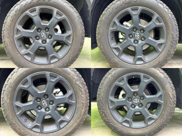 ＲＡＶ４ ４ＷＤアドベンチャーオフロードパッケージ　ディスプレイオーディオ／衝突安全装置／パノラミックビューモニター／車線逸脱防止支援システム／シート　合皮／電動バックドア／ヘッドランプ　ＬＥＤ／Ｂｌｕｅｔｏｏｔｈ接続／ＥＴＣ／ＥＢＤ付ＡＢＳ　４ＷＤ（47枚目）