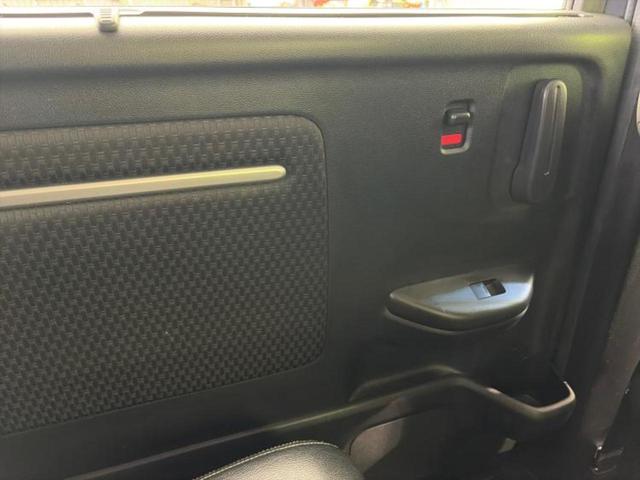 ステップワゴンスパーダ スパーダクールスピリット・ホンダセンシング　新品タイヤ／保証書／純正　ＳＤナビ／フリップダウンモニター／ホンダセンシング／両側電動スライドドア／シートヒーター／マルチビューカメラシステム／車線逸脱防止支援システム／シート　ハーフレザー　ＥＴＣ（22枚目）