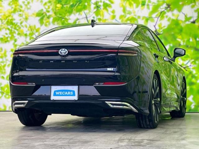 クラウンクロスオーバー ４ＷＤ　ＲＳアドバンスド　新品タイヤ／サンルーフ／モデリスタエアロ／保証書／ディスプレイオーディオ／デジタルインナーミラー／トヨタセーフティセンス／シートヒーター　前席／全方位モニター／車線逸脱防止支援システム　革シート（3枚目）