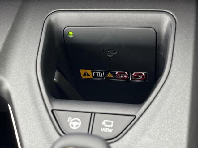 クラウンクロスオーバー ４ＷＤ　ＲＳアドバンスド　新品タイヤ／サンルーフ／モデリスタエアロ／保証書／ディスプレイオーディオ／デジタルインナーミラー／トヨタセーフティセンス／シートヒーター　前席／全方位モニター／車線逸脱防止支援システム　革シート（28枚目）