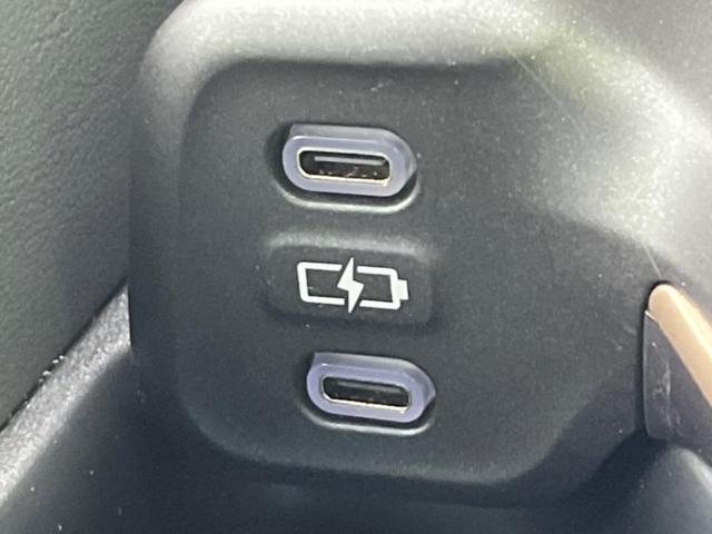 クラウンクロスオーバー ４ＷＤ　ＲＳアドバンスド　新品タイヤ／サンルーフ／モデリスタエアロ／保証書／ディスプレイオーディオ／デジタルインナーミラー／トヨタセーフティセンス／シートヒーター　前席／全方位モニター／車線逸脱防止支援システム　革シート（32枚目）