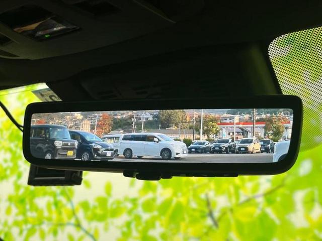 クラウンクロスオーバー ４ＷＤ　ＲＳアドバンスド　新品タイヤ／サンルーフ／モデリスタエアロ／保証書／ディスプレイオーディオ／デジタルインナーミラー／トヨタセーフティセンス／シートヒーター　前席／全方位モニター／車線逸脱防止支援システム　革シート（39枚目）