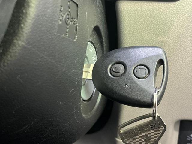 ムーヴ Ｌ　ＳＡ２　衝突安全装置／車線逸脱防止支援システム／ドライブレコーダー　前後／ＥＢＤ付ＡＢＳ／横滑り防止装置／アイドリングストップ／エアバッグ　運転席／エアバッグ　助手席／アルミホイール　社外　１４インチ（15枚目）