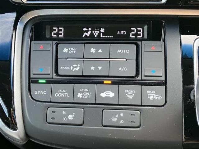 ステップワゴン ｅＨＥＶモデューロＸホンダセンシング　新品タイヤ／保証書／純正　１０インチ　ＳＤナビ／衝突安全装置／両側電動スライドドア／シートヒーター／マルチビューカメラシステム／車線逸脱防止支援システム／シート　ハーフレザー／ドライブレコーダー　純正（12枚目）