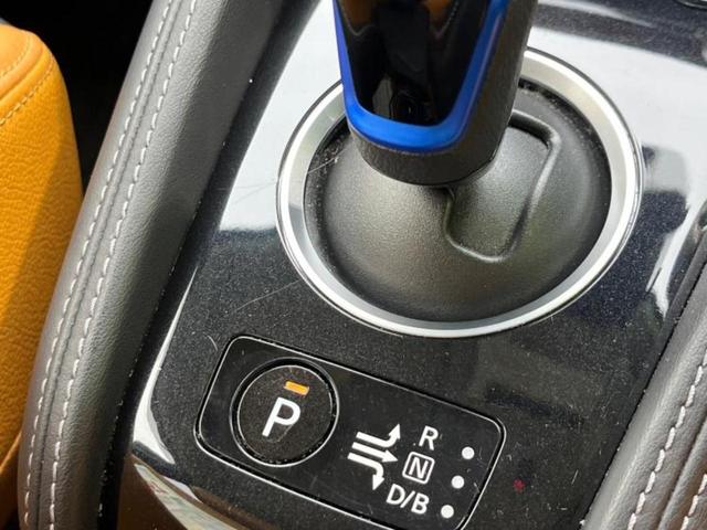 キックス Ｘツートーンインテリアエディション　新品タイヤ／保証書／ディスプレイオーディオ／インテリジェントルームミラー／衝突安全装置／シートヒーター／アラウンドビューモニター／車線逸脱防止支援システム／シート　ハーフレザー　衝突被害軽減システム（15枚目）