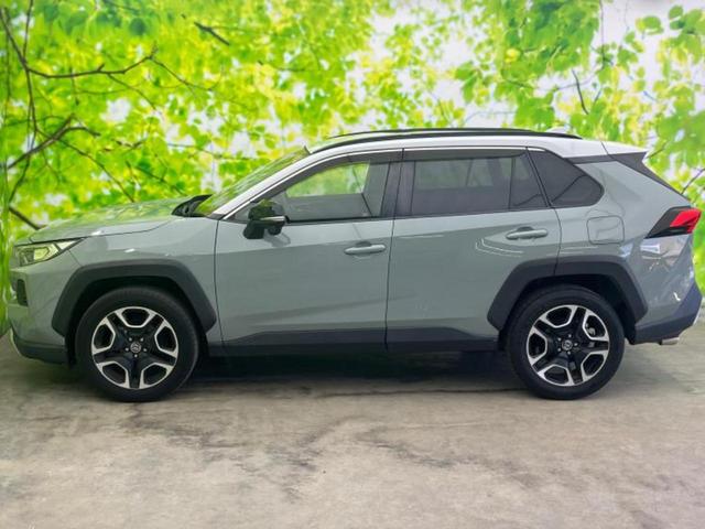 RAV4 4WDアドベンチャー 保証書/純正 9インチ SDナビ/デジタルインナーミラー/衝突安全装置/車線逸脱防止支援システム/シート 合皮/ヘッドランプ LED/Bluetooth接続/ETC/EBD付ABS/横滑り防止装置(2枚目)