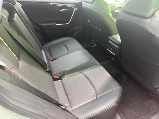 RAV4 4WDアドベンチャー 保証書/純正 9インチ SDナビ/デジタルインナーミラー/衝突安全装置/車線逸脱防止支援システム/シート 合皮/ヘッドランプ LED/Bluetooth接続/ETC/EBD付ABS/横滑り防止装置(5枚目)