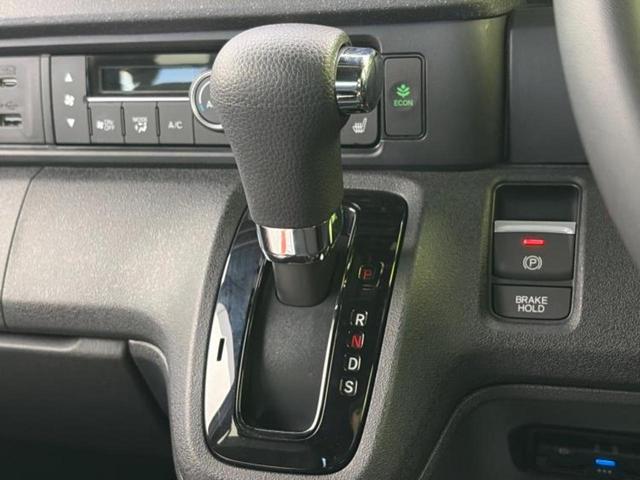 Ｎ－ＢＯＸカスタム ターボ　保証書／純正　９インチ　ＳＤナビ／両側電動スライドドア／シートヒーター　前席／車線逸脱防止支援システム／シート　ハーフレザー／ドライブレコーダー　前後／ヘッドランプ　ＬＥＤ／ＵＳＢジャック　ドラレコ（17枚目）