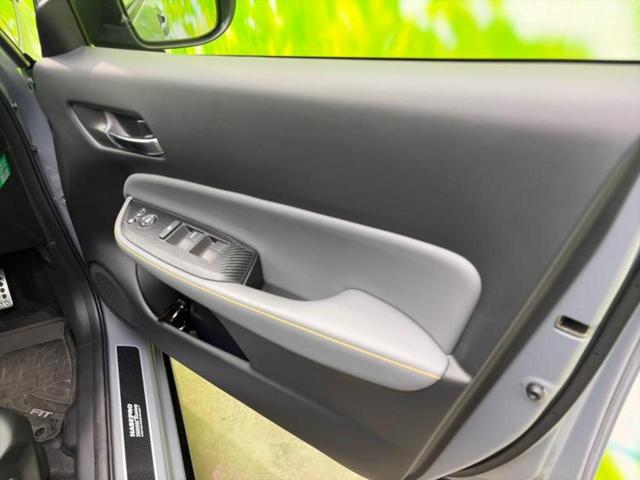 フィット ｅＨＥＶ　ＲＳ　保証書／純正　ＳＤナビ／衝突安全装置／車線逸脱防止支援システム／シート　ハーフレザー／ドライブレコーダー　前後／ヘッドランプ　ＬＥＤ／ＵＳＢジャック／Ｂｌｕｅｔｏｏｔｈ接続／ＥＴＣ２．０　バックカメラ（19枚目）