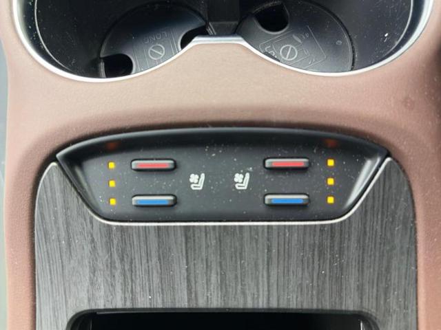 ハリアーハイブリッド Ｚレザーパッケージ　新品タイヤ／保証書／純正　ＳＤナビ／デジタルインナーミラー／衝突安全装置／シートヒーター／パノラミックビューモニター／車線逸脱防止支援システム／シート　フルレザー／電動バックドア　革シート　電動シート（36枚目）