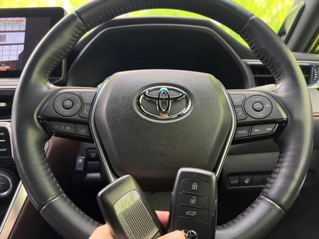 ハリアーハイブリッド Ｚレザーパッケージ　新品タイヤ／保証書／純正　ＳＤナビ／デジタルインナーミラー／衝突安全装置／シートヒーター／パノラミックビューモニター／車線逸脱防止支援システム／シート　フルレザー／電動バックドア　革シート　電動シート（38枚目）