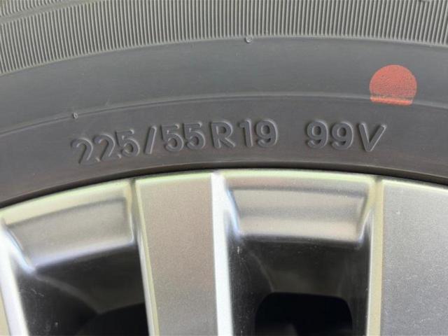 ハリアーハイブリッド Ｚレザーパッケージ　新品タイヤ／保証書／純正　ＳＤナビ／デジタルインナーミラー／衝突安全装置／シートヒーター／パノラミックビューモニター／車線逸脱防止支援システム／シート　フルレザー／電動バックドア　革シート　電動シート（44枚目）