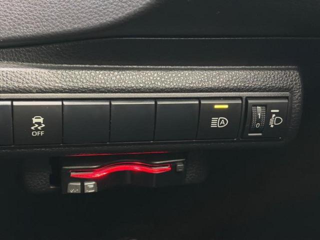 カローラスポーツ Ｇ　Ｚ　新品タイヤ／純正エアロ／社外　ＳＤナビ／衝突安全装置／車線逸脱防止支援システム／ヘッドランプ　ＬＥＤ／Ｂｌｕｅｔｏｏｔｈ接続／ＥＴＣ／ＥＢＤ付ＡＢＳ／横滑り防止装置／バックモニター／フルセグＴＶ（28枚目）