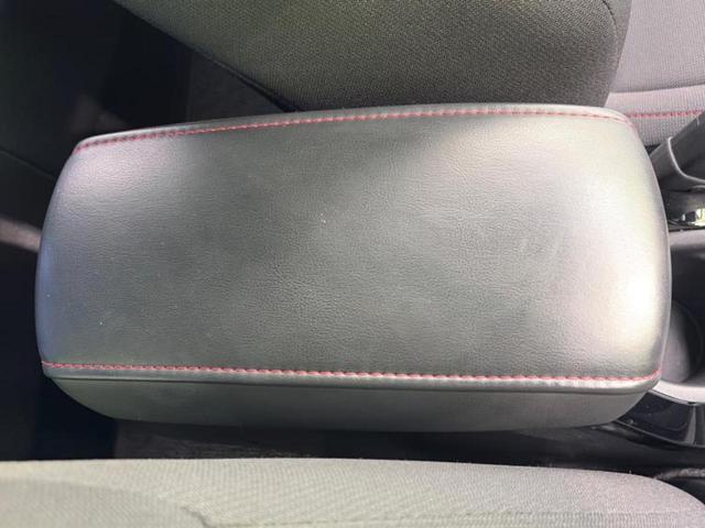 カローラスポーツ Ｇ　Ｚ　新品タイヤ／純正エアロ／社外　ＳＤナビ／衝突安全装置／車線逸脱防止支援システム／ヘッドランプ　ＬＥＤ／Ｂｌｕｅｔｏｏｔｈ接続／ＥＴＣ／ＥＢＤ付ＡＢＳ／横滑り防止装置／バックモニター／フルセグＴＶ（31枚目）