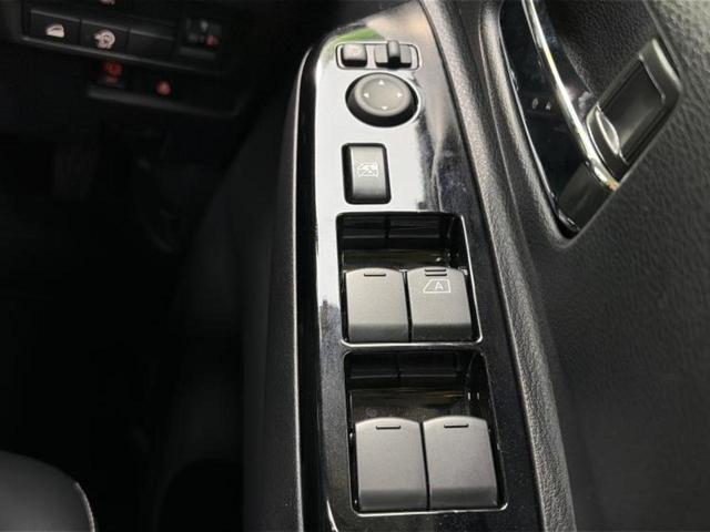 デリカミニ Ｇプレミアム　新品タイヤ／保証書／社外　９インチ　ＳＤナビ／デジタルインナーミラー／イーアシスト（ミツビシ）／両側電動スライドドア／シートヒーター　前席／全方位モニター／車線逸脱防止支援システム　全周囲カメラ（31枚目）