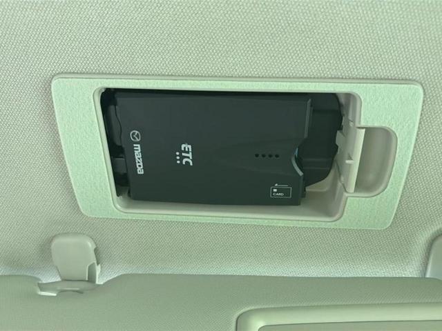 ＣＸ－３ １５Ｓアーバンドレッサー　新品タイヤ／保証書／ディスプレイオーディオ／アイアクティブセンス（マツダ）／シートヒーター　運転席／全方位モニター／車線逸脱防止支援システム／シート　ハーフレザー／ヘッドランプ　ＬＥＤ　全周囲カメラ（18枚目）