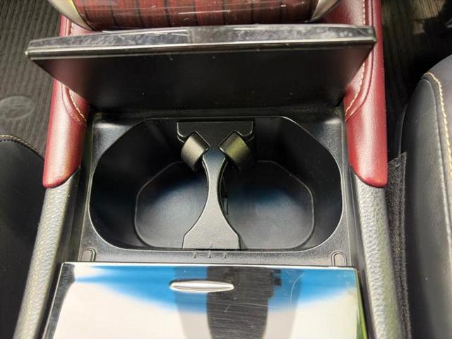 ハリアー プレミアムアドバンスドパッケージ　新品タイヤ／サンルーフ／ＪＢＬ／保証書／純正　ＳＤナビ／衝突安全装置／車線逸脱防止支援システム／シート　ハーフレザー／電動バックドア／ヘッドランプ　ＬＥＤ／ＵＳＢジャック／Ｂｌｕｅｔｏｏｔｈ接続（35枚目）