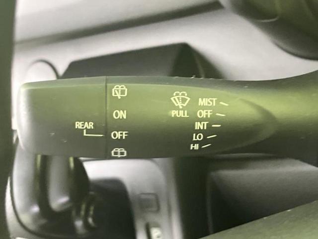 スペーシア ハイブリッドＧ　保証書／セーフティサポート（スズキ）／車線逸脱防止支援システム／ヘッドランプ　ＬＥＤ／ＥＢＤ付ＡＢＳ／横滑り防止装置／アイドリングストップ／禁煙車／エアバッグ　運転席／エアバッグ　助手席　盗難防止装置（12枚目）