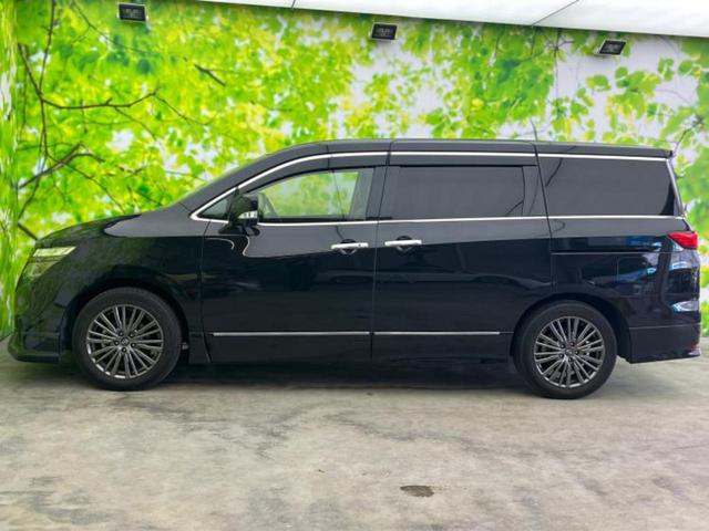 エルグランド ハイウェイスターＳアーバンクロム　新品タイヤ／保証書／純正　１０インチ　ＳＤナビ／フリップダウンモニター　純正　１２．１インチ／両側電動スライドドア／アラウンドビューモニター／シート　合皮／プロパイロット／電動バックドア　全周囲カメラ（2枚目）