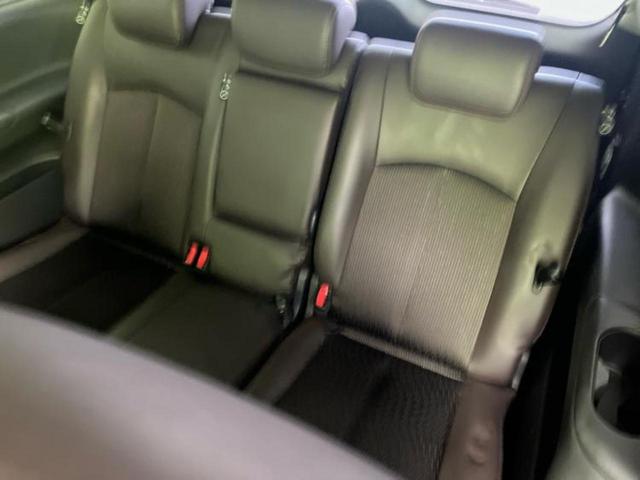 エルグランド ハイウェイスターＳアーバンクロム　新品タイヤ／保証書／純正　１０インチ　ＳＤナビ／フリップダウンモニター　純正　１２．１インチ／両側電動スライドドア／アラウンドビューモニター／シート　合皮／プロパイロット／電動バックドア　全周囲カメラ（19枚目）