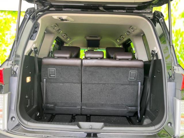 エルグランド ハイウェイスターＳアーバンクロム　新品タイヤ／保証書／純正　１０インチ　ＳＤナビ／フリップダウンモニター　純正　１２．１インチ／両側電動スライドドア／アラウンドビューモニター／シート　合皮／プロパイロット／電動バックドア　全周囲カメラ（20枚目）