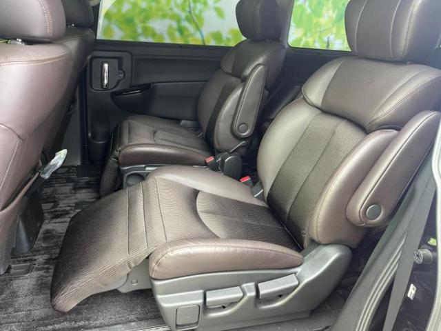 エルグランド ハイウェイスターＳアーバンクロム　新品タイヤ／保証書／純正　１０インチ　ＳＤナビ／フリップダウンモニター　純正　１２．１インチ／両側電動スライドドア／アラウンドビューモニター／シート　合皮／プロパイロット／電動バックドア　全周囲カメラ（25枚目）