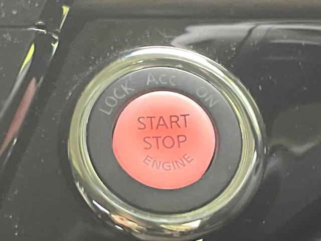 エルグランド ハイウェイスターＳアーバンクロム　新品タイヤ／保証書／純正　１０インチ　ＳＤナビ／フリップダウンモニター　純正　１２．１インチ／両側電動スライドドア／アラウンドビューモニター／シート　合皮／プロパイロット／電動バックドア　全周囲カメラ（31枚目）