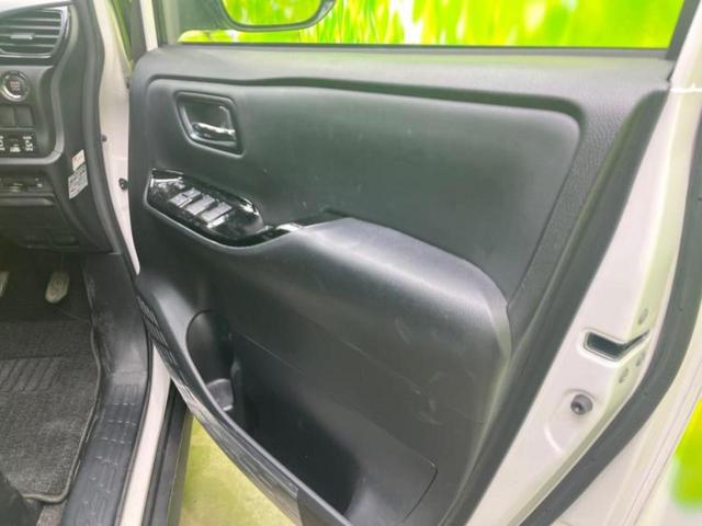 ヴォクシー ＺＳキラメキ３　モデリスタエアロ／保証書／社外　９インチ　ＳＤナビ／フリップダウンモニター　社外　１０．２インチ／衝突安全装置／両側電動スライドドア／シート　ハーフレザー／ドライブレコーダー　前後　フルエアロ　ＥＴＣ（21枚目）