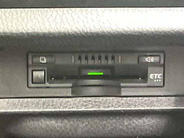 ヴォクシー ＺＳキラメキ３　モデリスタエアロ／保証書／社外　９インチ　ＳＤナビ／フリップダウンモニター　社外　１０．２インチ／衝突安全装置／両側電動スライドドア／シート　ハーフレザー／ドライブレコーダー　前後　フルエアロ　ＥＴＣ（27枚目）